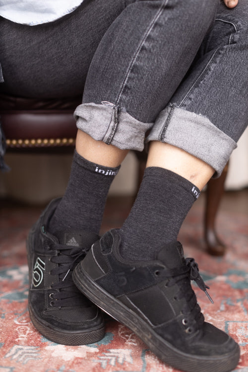 Basic Wool Liner Crew Toe Socks - Image 4