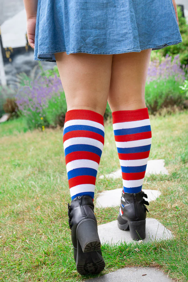 Dutch Love Stripes Knee High Socks - Image 4