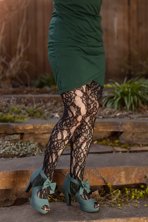 Floral Chains Net Tights - Image 2