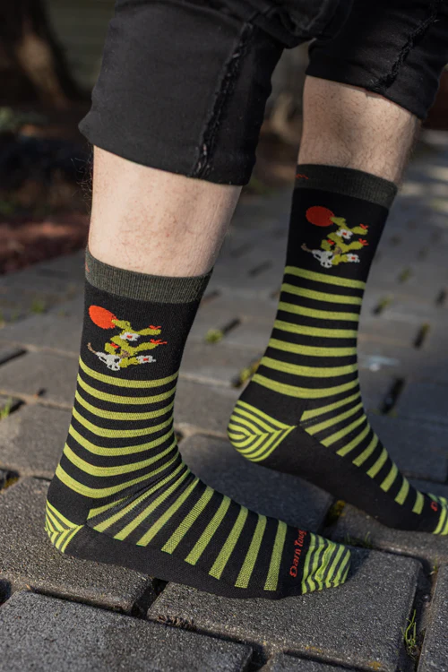 Froggin' Around Lightweight Wool Crew - Image 4