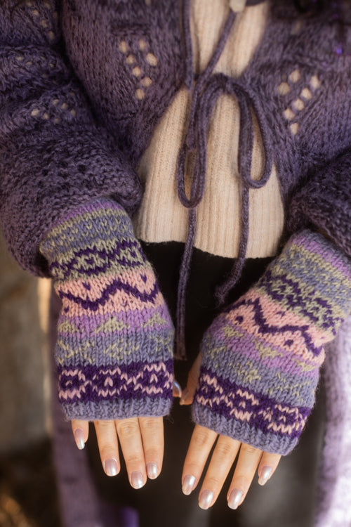 Geometric Wool Arm Warmers - Image 12
