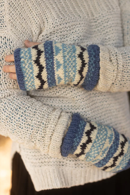 Geometric Wool Arm Warmers - Image 6