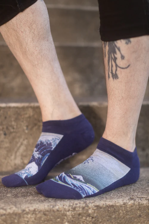Great Wave Off Kanagawa Ankle Socks - Image 4