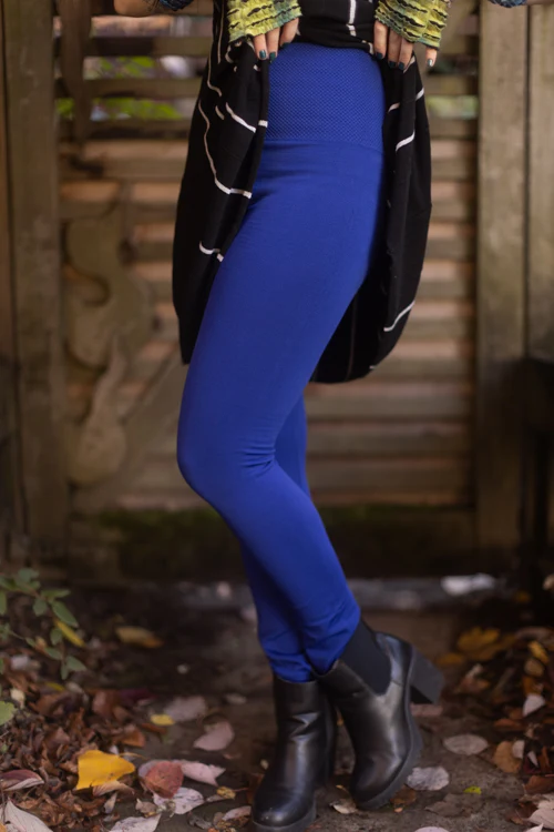 High Waisted Fleece Lined Leggings - Image 9