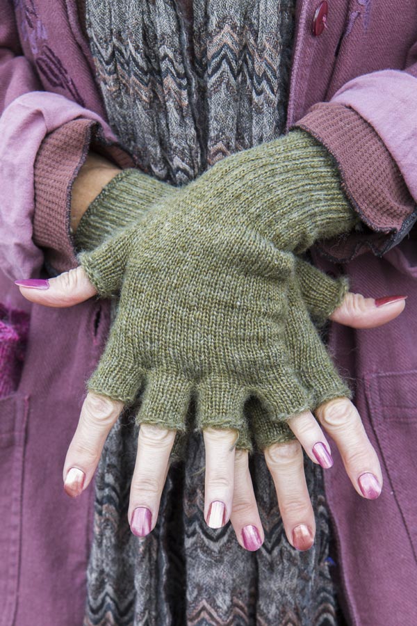 Knit Fingerless Gloves - Image 13