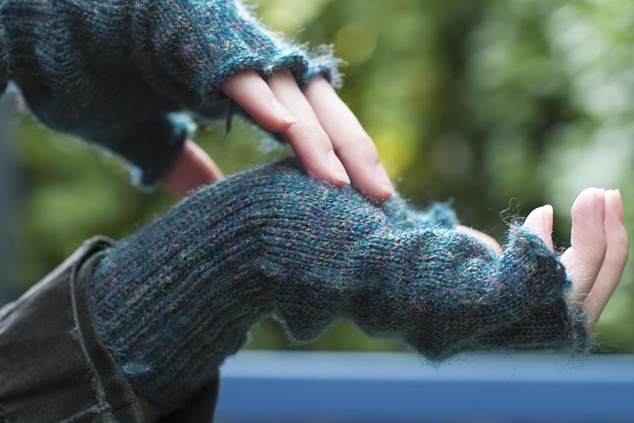 Knit Fingerless Gloves - Image 21