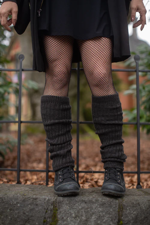 Lux Ribbed Leg Warmers - Image 8