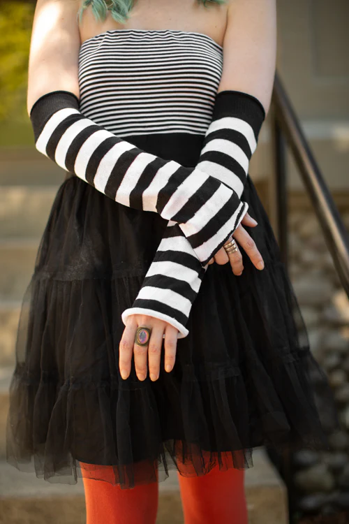 M Sleeves - Image 14