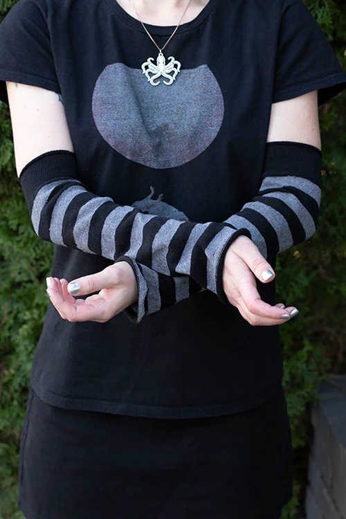 M Sleeves - Image 4