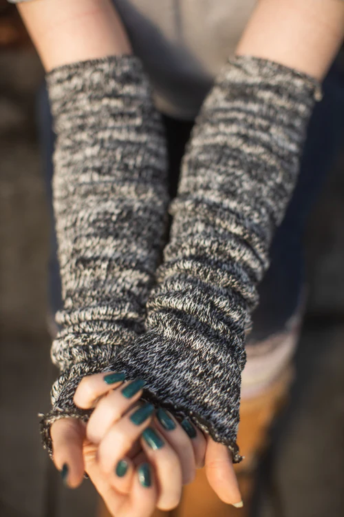Marled Scrunchable Arm Warmer - Image 3