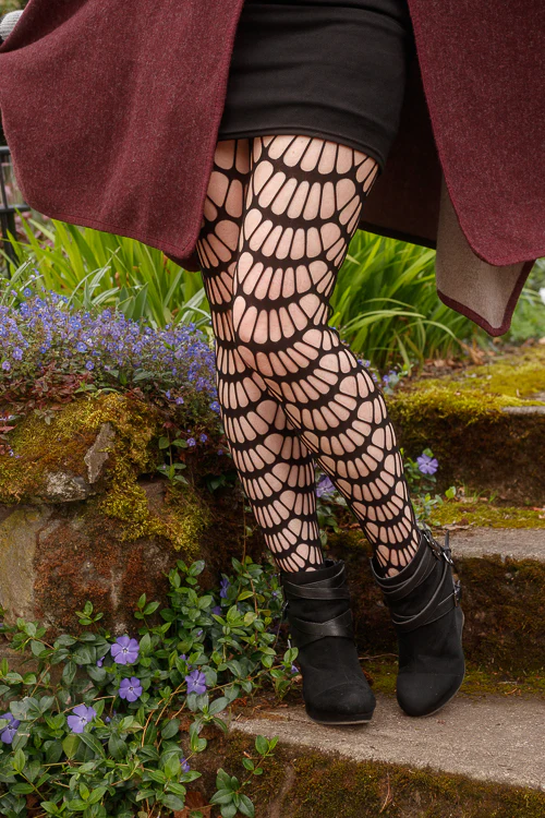 Mauve Black Net Tights - Image 3