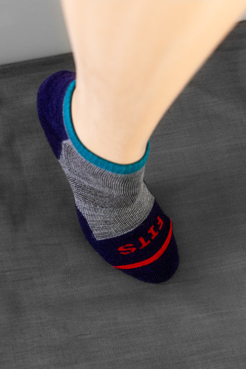 Micro Light Runner Footie Sock - Image 3