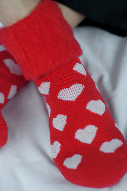New Zealand Bed Socks with Hearts - Image 10