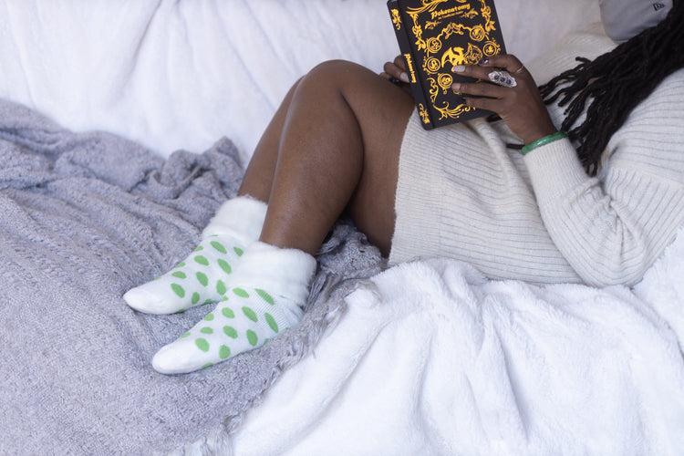 New Zealand Bed Socks with Polka Dots - Image 12