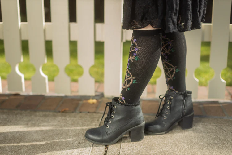 Pentacle Knee High - Image 5