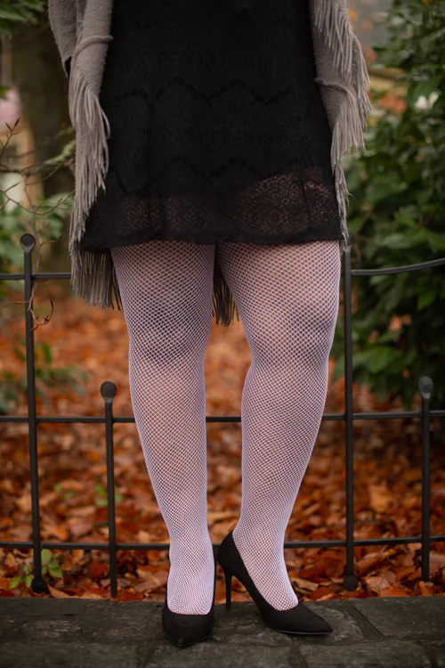 Plus Size Fishnet Seamless Pantyhose - Image 17