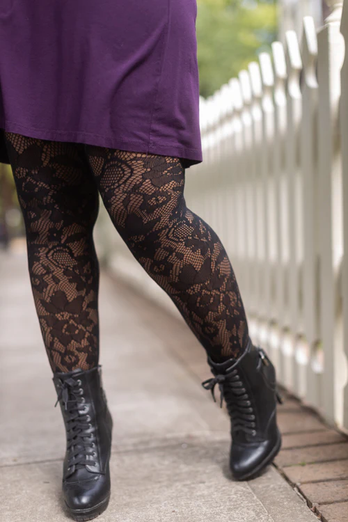 Plus Size Floral Lace Fishnet Tights - Image 6