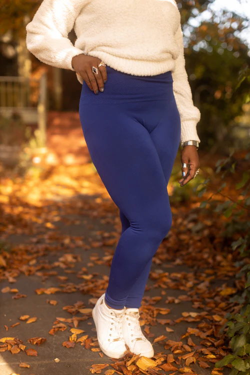 Plus Size High Waisted Fleece Lined Leggings - Image 9