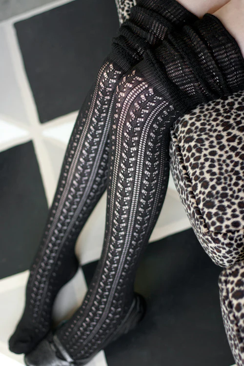 Pointelle Scrunch Top Knee Socks - Image 5
