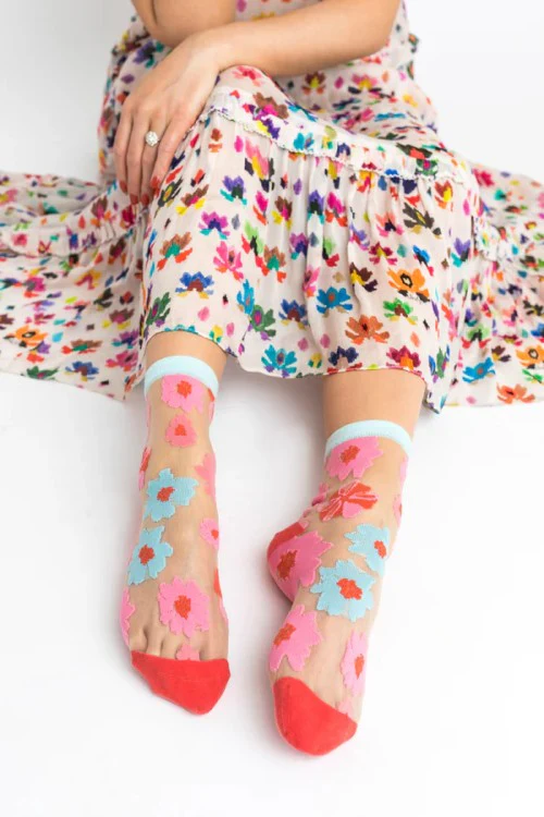 Ribbon Roses Sheer Ankle Sock - Image 4