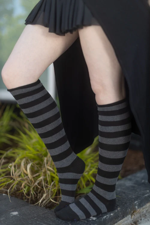 Roll Top Striped Knee High Socks - Image 5
