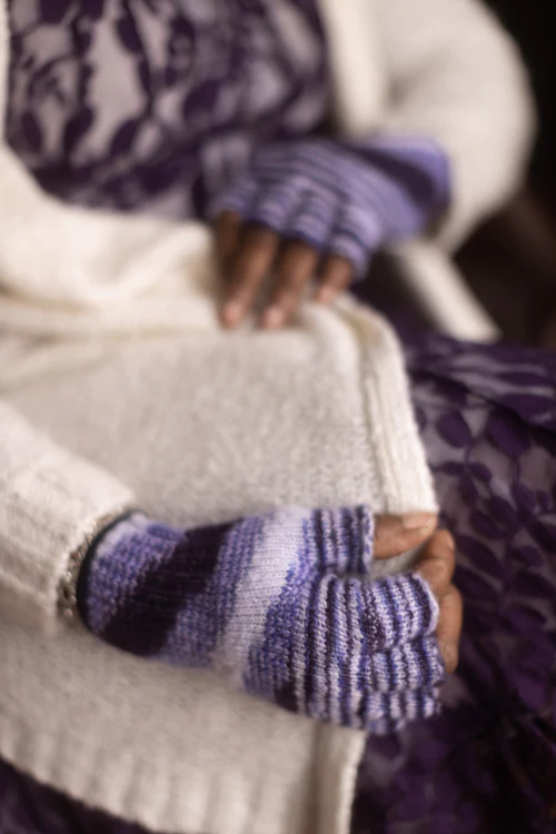 Space Dyed Fingerless Gloves - Image 7