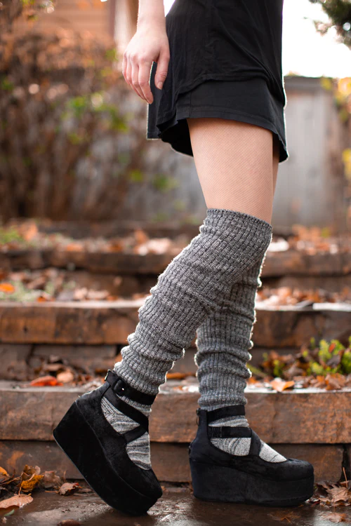 Space Dyed Scrunchy Socks - Image 8