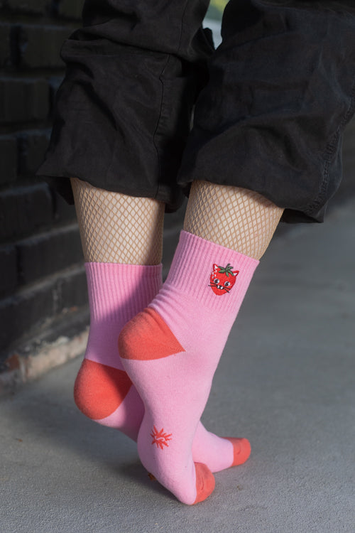 Strawberry Cat Quarter Crew - Image 2
