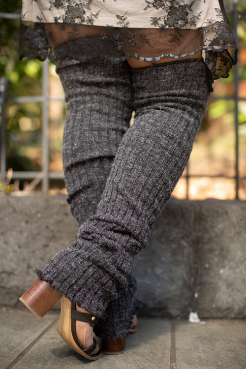 Super-Long Ribbed Leg Warmers - Image 7