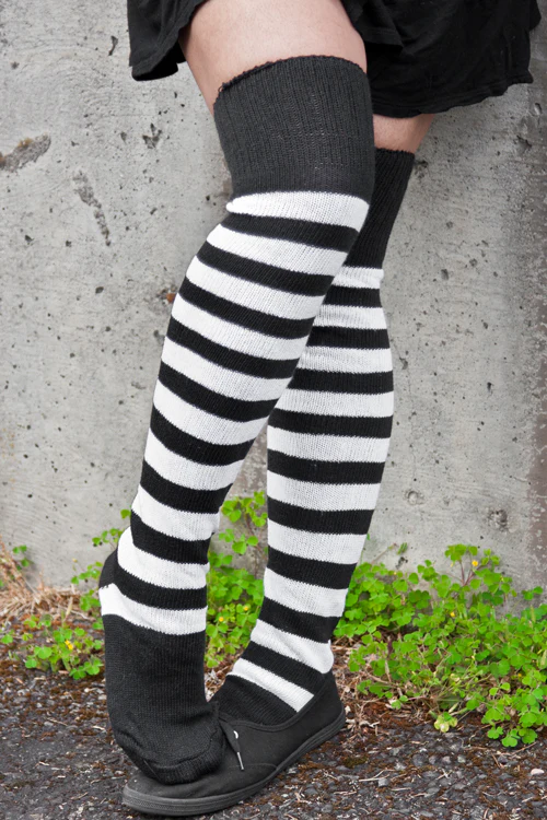 Super Stripes Knee Socks - Image 13