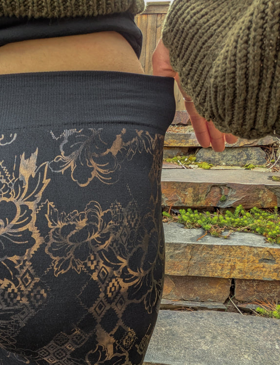 Tropical Floral Print Fleece Lined Leggings - Image 6