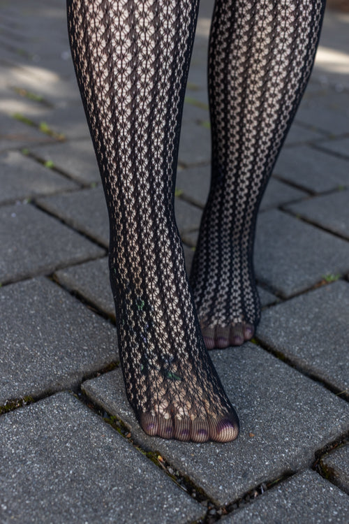 Vertical Braid Locks Net Tights - Image 5