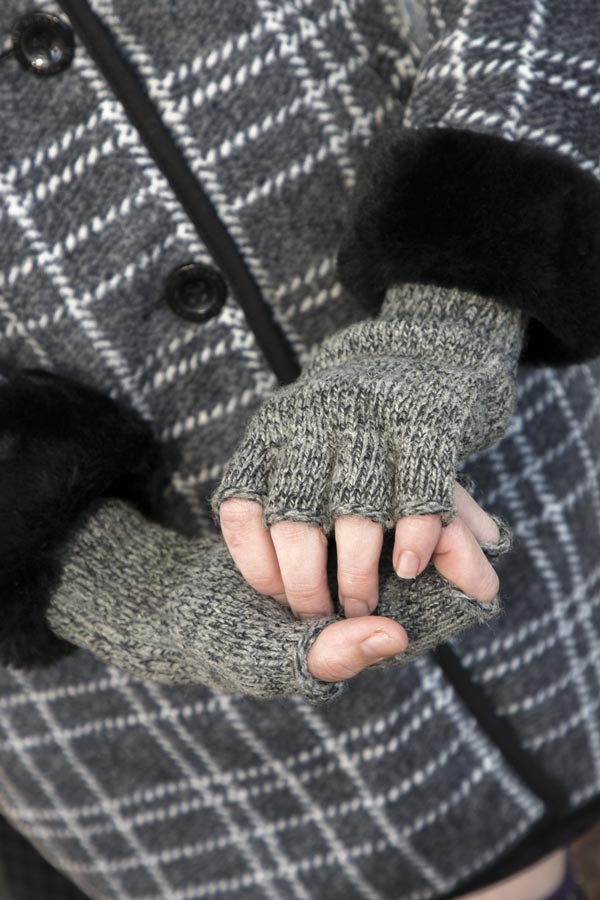 Wool Fingerless Gloves - Image 13