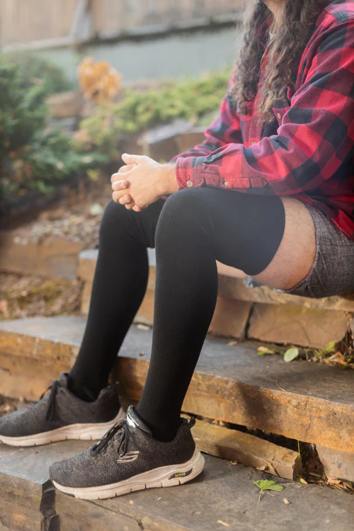 XL-FOOT Longer Cozy Acrylic Extraordinary Thigh High