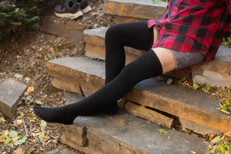 XL-FOOT Longer Cozy Acrylic Extraordinary Thigh High - Image 5