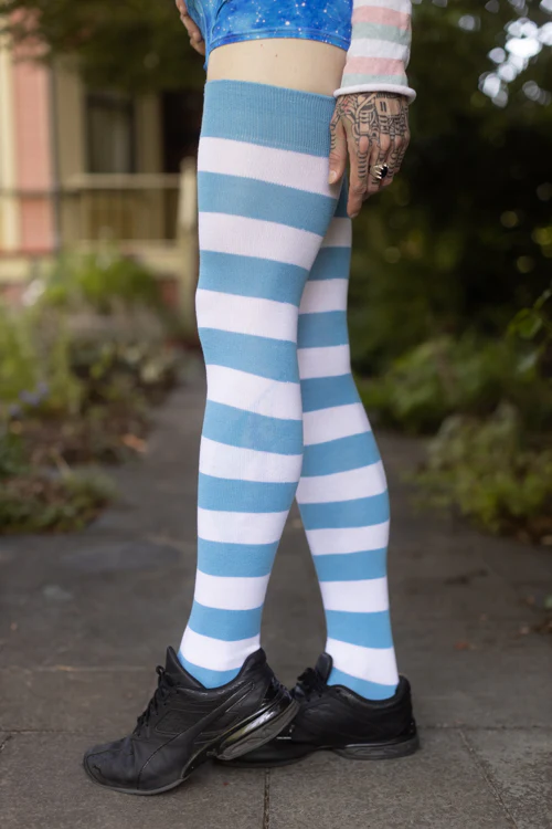 XL-FOOT Longer Extraordinary Programming Socks - Image 15