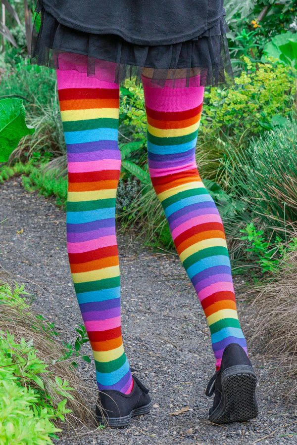 XL-FOOT Longer Original Pride Stripes Socks - Image 8