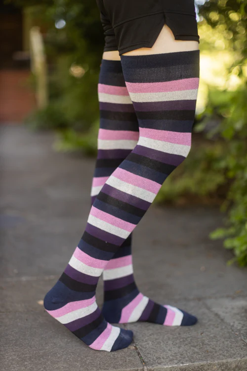 XL-FOOT Longer Pride Stripes Extraordinary Socks - Image 17